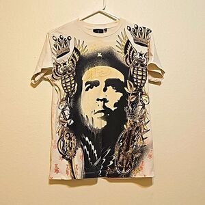 Christian audigier che guevara vintage tshirt size medium.